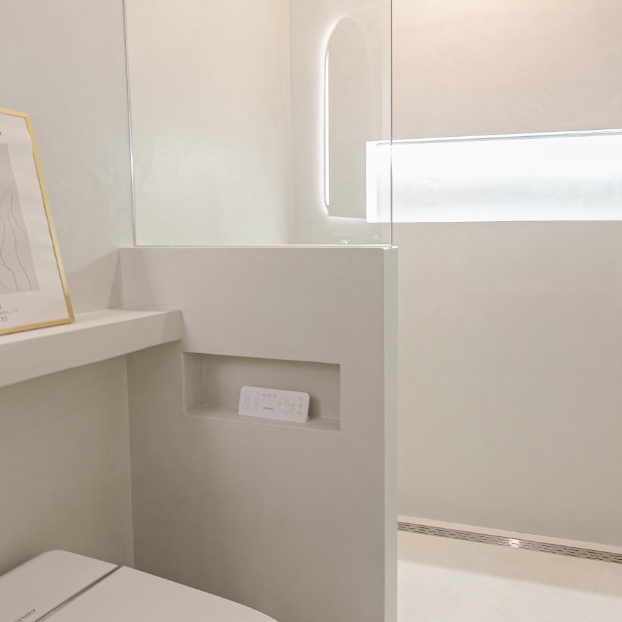 Install Micro conrete over Plywood