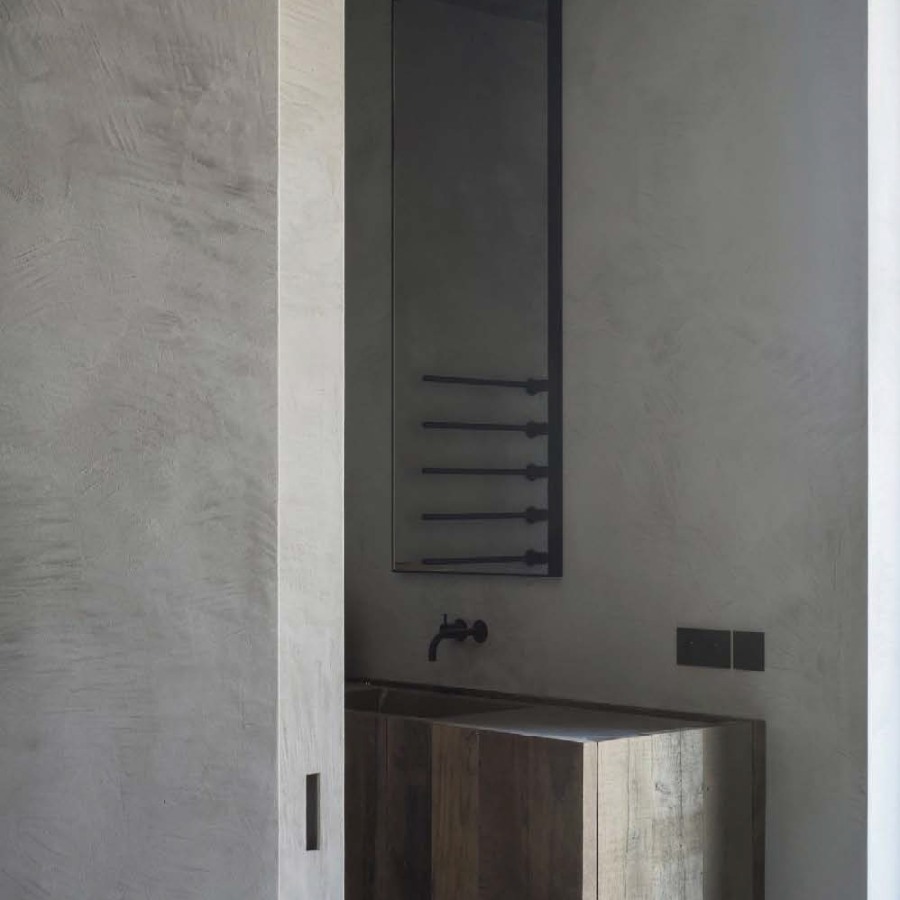 Microcement Bathroom Walls