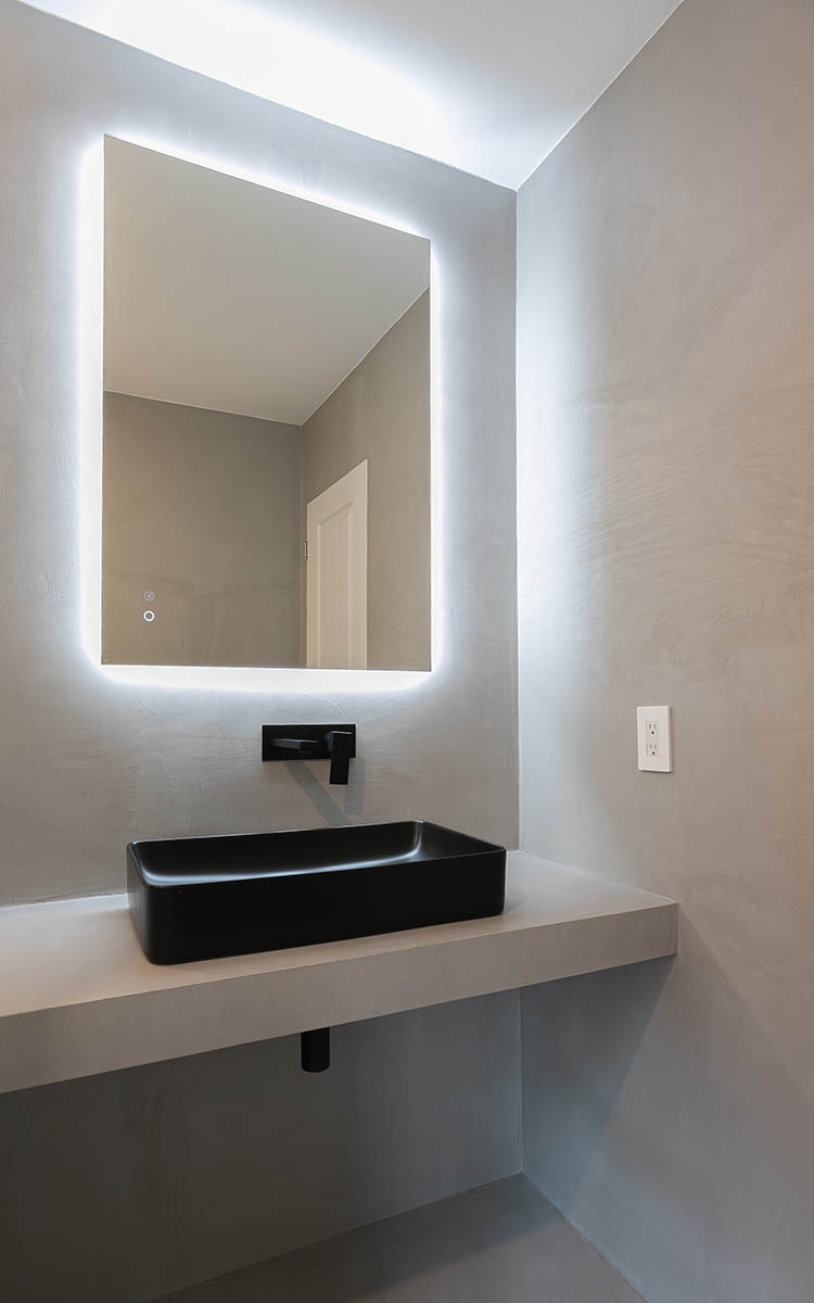 microcement bathroom